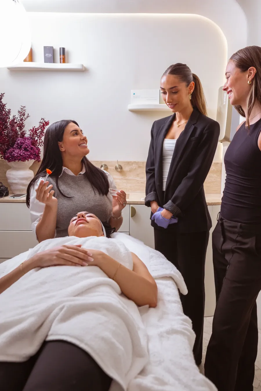 Practical skin treatment demonstration